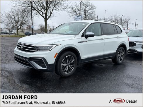 Used 2024 Volkswagen Tiguan Wolfsburg Edition image 1
