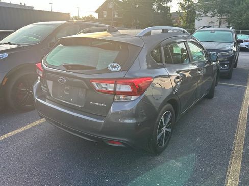 Used 2019 Subaru Impreza 2.0i Premium AWD/4WD image 6