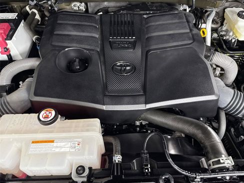 Used 2023 Toyota Tundra SR5 w/ SR5 Convenience Package image 43