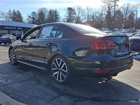 Used 2014 Volkswagen Jetta GLI Autobahn image 4