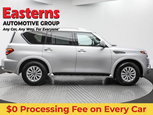 Used 2024 Nissan Armada SV RWD image 4