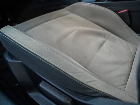 Certified 2019 Ford Mustang Coupe image 39