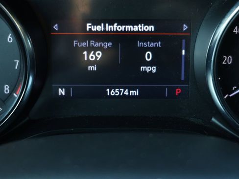 Used 2023 Buick Encore GX Essence w/ Experience Buick Package image 15