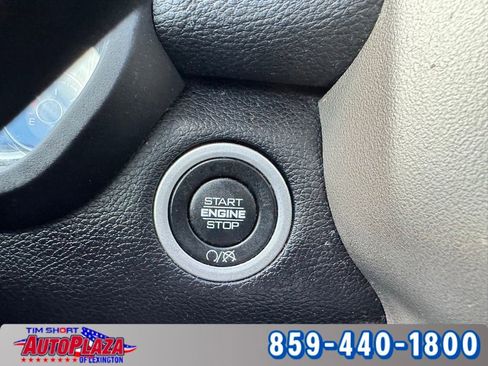 Used 2022 RAM 2500 Laramie AWD/4WD image 32