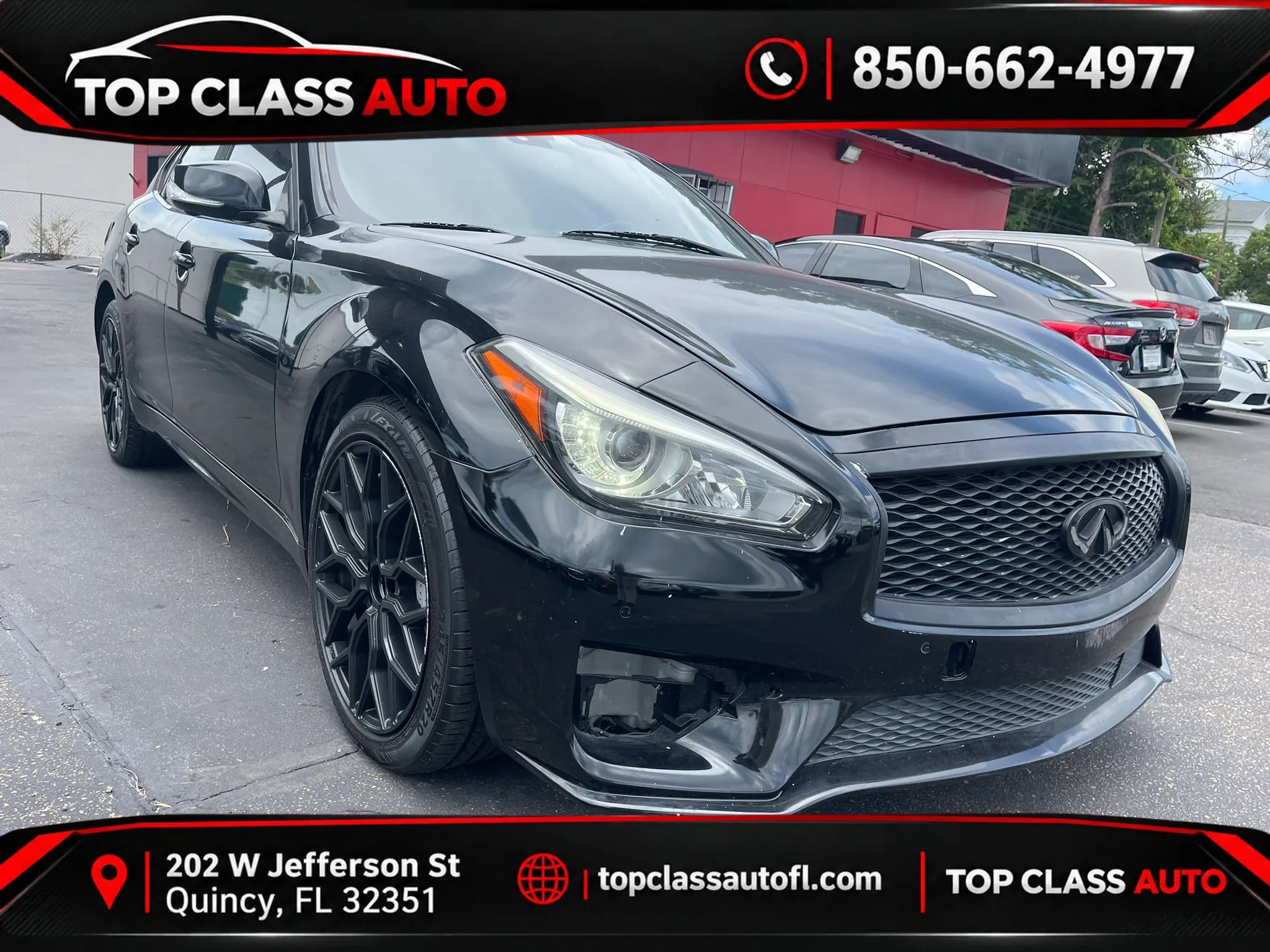 Used 2018 INFINITI Q70 Luxe w/ Sport Package RWD image 3