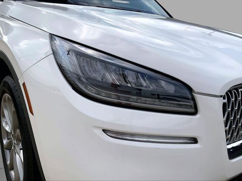 Used 2022 Lincoln Corsair AWD w/ Premium Package image 26