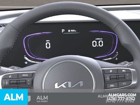 Used 2025 Kia Sportage EX FWD image 24