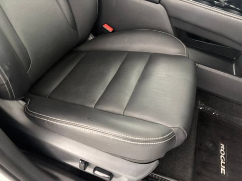 Used 2023 Nissan Rogue SL w/ SL Premium Package FWD image 34