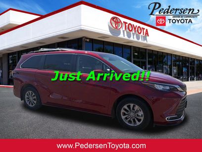 Used 2023 Toyota Sienna XLE