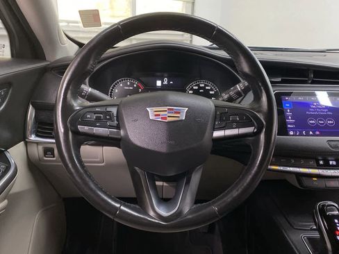 Used 2020 Cadillac XT4 Premium Luxury w/ Driver Awareness Package image 21