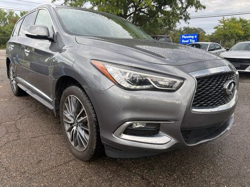 Used 2019 INFINITI QX60 Pure AWD/4WD image 3