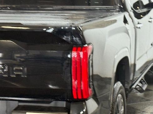Used 2022 Toyota Tundra Limited image 10