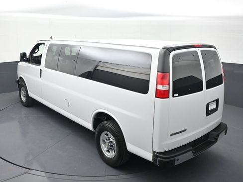 Certified 2024 Chevrolet Express 3500 LT w/ LT Preferred Equipment Group RWD image 23