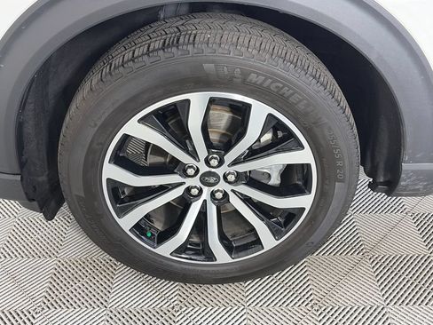 Certified 2023 Ford Explorer ST-Line w/ Class IV Trailer Tow Package AWD/4WD image 8