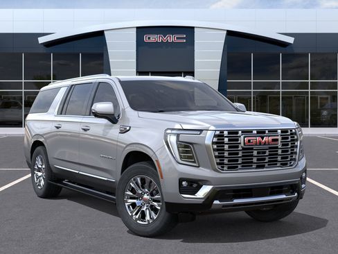 New 2026 GMC Yukon XL Denali w/ Sun & Power Step Package AWD/4WD image 22