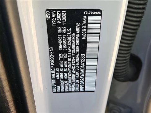 Used 2021 Porsche Cayenne Coupe image 13