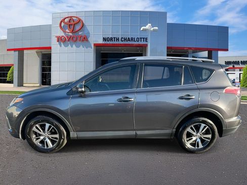 Used 2016 Toyota RAV4 XLE image 5