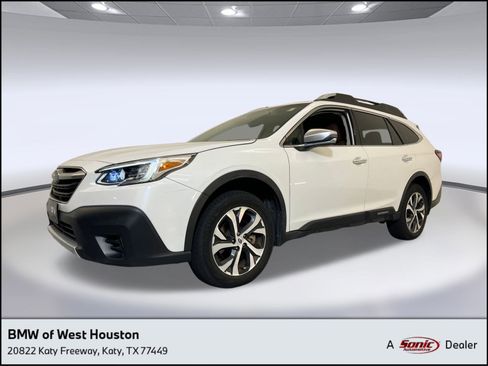 Used 2022 Subaru Outback Touring XT image 1