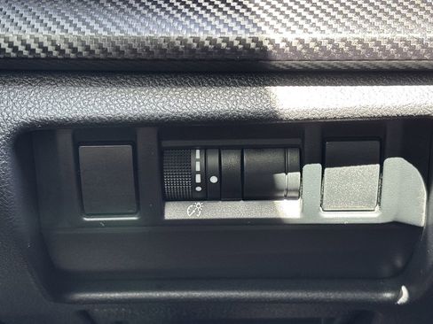 Used 2024 Subaru Crosstrek 2.0i Premium image 26