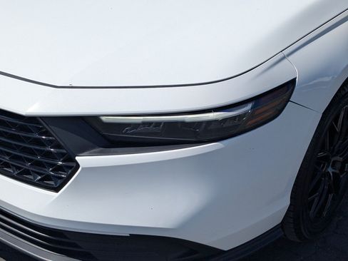 Used 2023 Honda Accord LX image 12