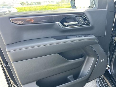 New 2026 GMC Sierra 2500 AT4 w/ AT4 Premium Plus Package image 10