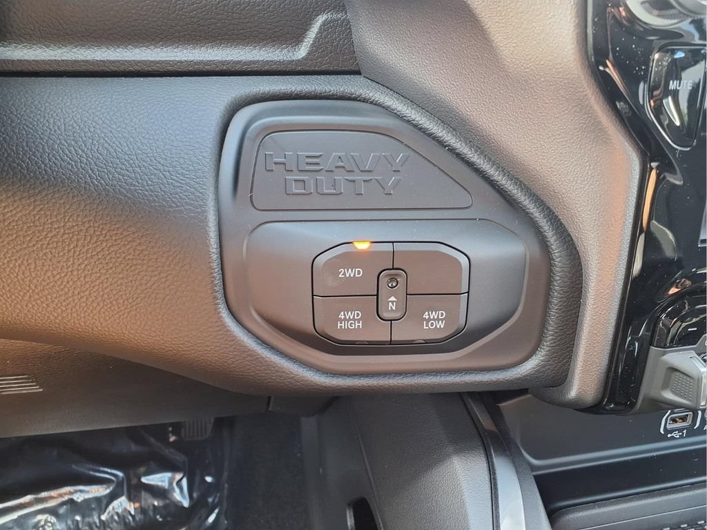 New 2027 RAM 3500 Laramie w/ Night Edition AWD/4WD image 14