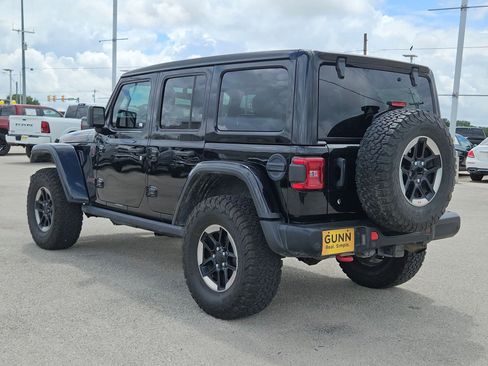 Used 2018 Jeep Wrangler Unlimited Rubicon AWD/4WD image 5
