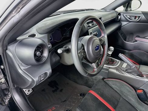Used 2022 Subaru BRZ Limited RWD image 4