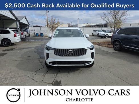 New 2026 Volvo XC90 T8 Ultra w/ Protection Package Premier image 2