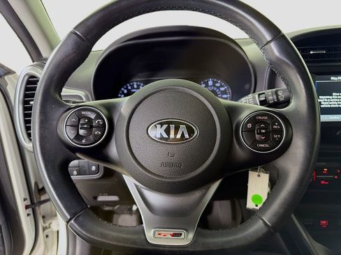 Used 2021 Kia Soul GT-Line FWD image 14