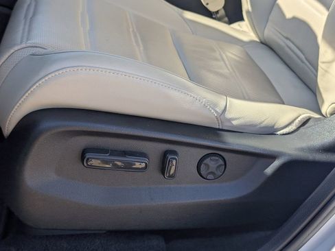 Certified 2022 Honda CR-V EX-L image 11