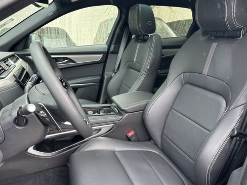 New 2025 Jaguar F-PACE R-Dynamic S image 6