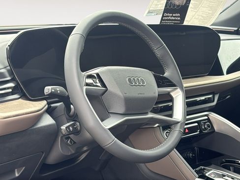 New 2026 Audi Q5 Premium Plus AWD/4WD image 10
