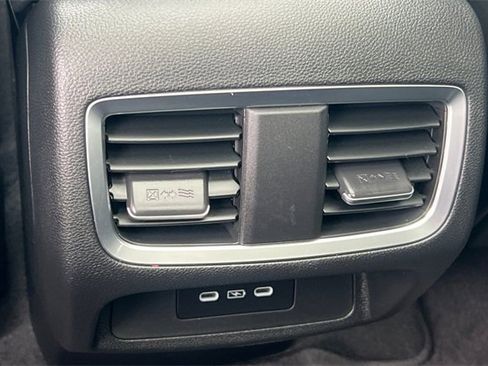 Certified 2025 Acura RDX w/ Technology Package image 14