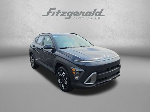 Used 2025 Hyundai Kona SEL AWD/4WD image 1