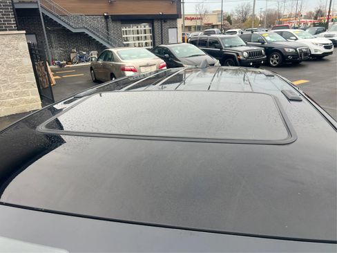 Used 2018 Chevrolet Equinox LT AWD/4WD image 14