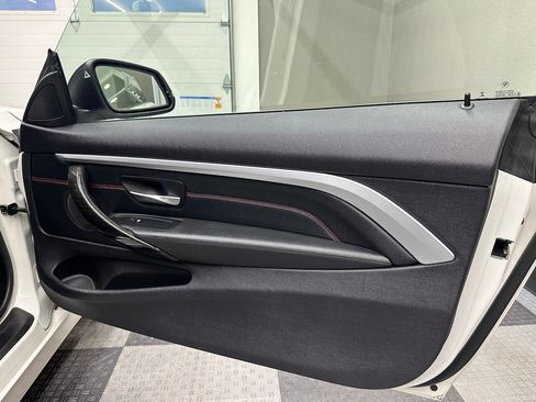 Used 2014 BMW 435i xDrive Coupe image 18