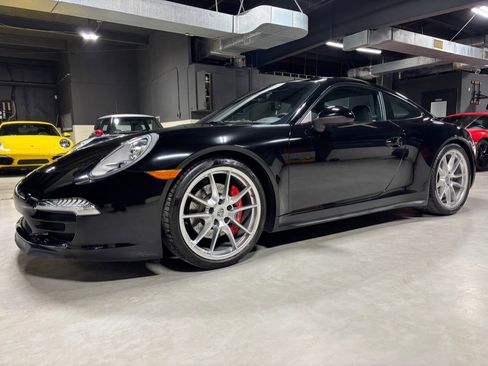 Used 2014 Porsche 911 Carrera 4S image 9