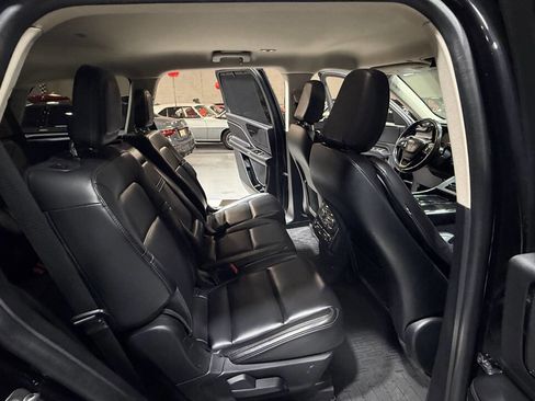 Used 2021 Lincoln Aviator AWD image 39