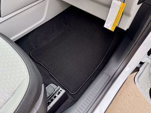 New 2026 Ford Escape Active w/ Cold Weather Package image 17