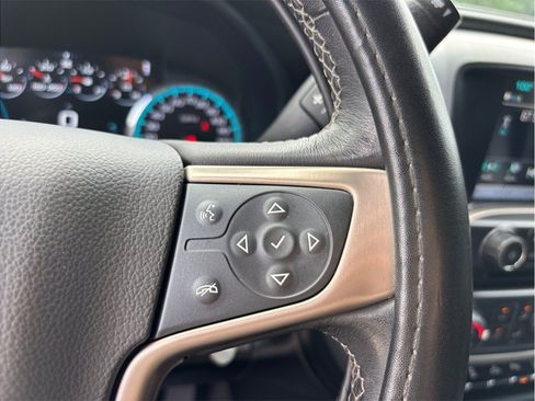 Used 2019 GMC Sierra 2500 Denali w/ Duramax Plus Package AWD/4WD image 30