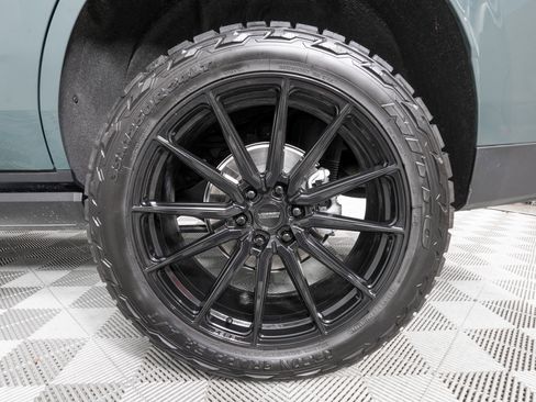 Used 2025 GMC Yukon AT4 Ultimate image 36