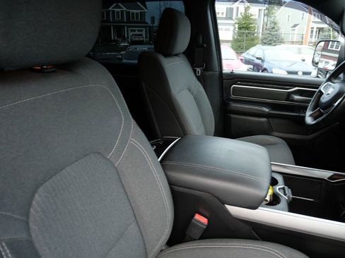 Used 2019 RAM 1500 Big Horn image 30