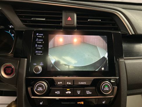Used 2020 Honda Civic EX image 16