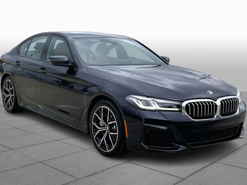 Used 2023 BMW 540i 540i w/ M Sport Package image 3