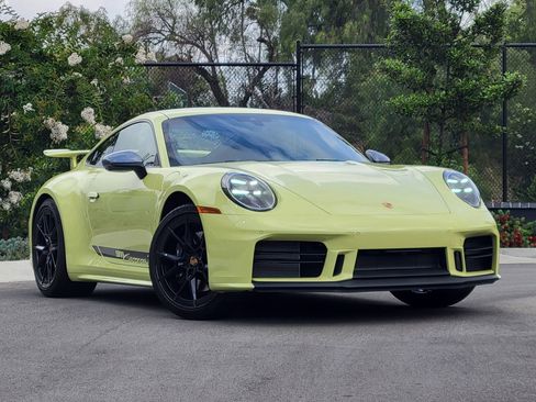 Used 2025 Porsche 911 Carrera T image 9