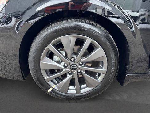 New 2026 Nissan Sentra SL w/ Floor Mat Package FWD image 11