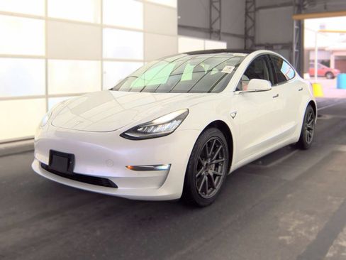 Used 2019 Tesla Model 3 Long Range AWD/4WD image 3