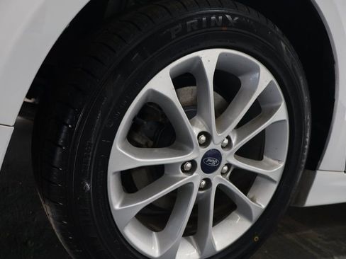 Used 2020 Ford Fusion SE image 29