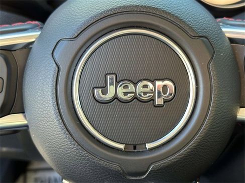 Certified 2021 Jeep Wrangler Unlimited Rubicon w/ Dual Top Group image 29